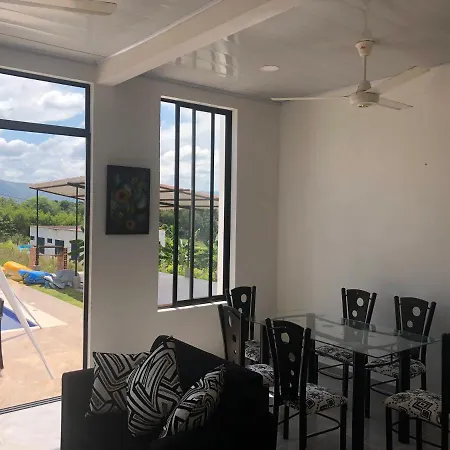 Villa Con Piscina Privada Y Zona Bbq En Condominio Carmen de Apicalá Extérieur photo
