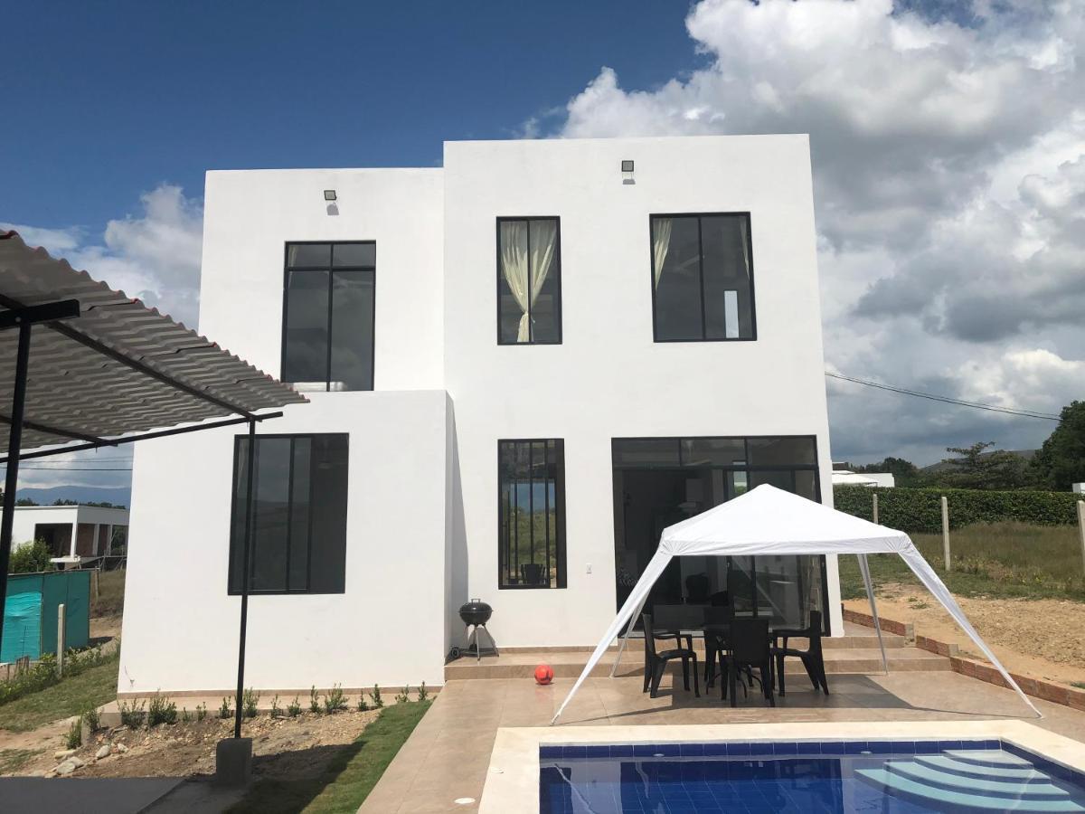 Con Piscina Privada Y Zona Bbq En Villa *