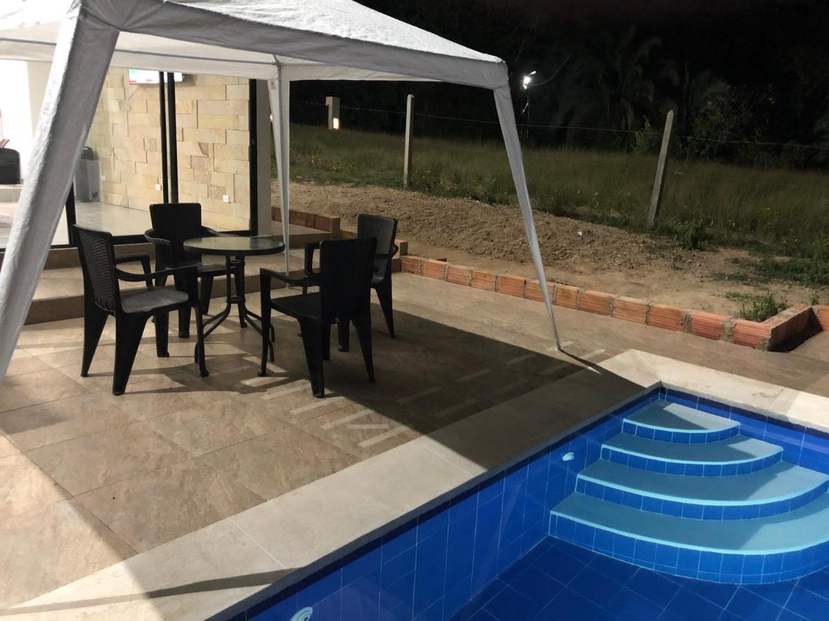 Villa Con Piscina Privada Y Zona Bbq En