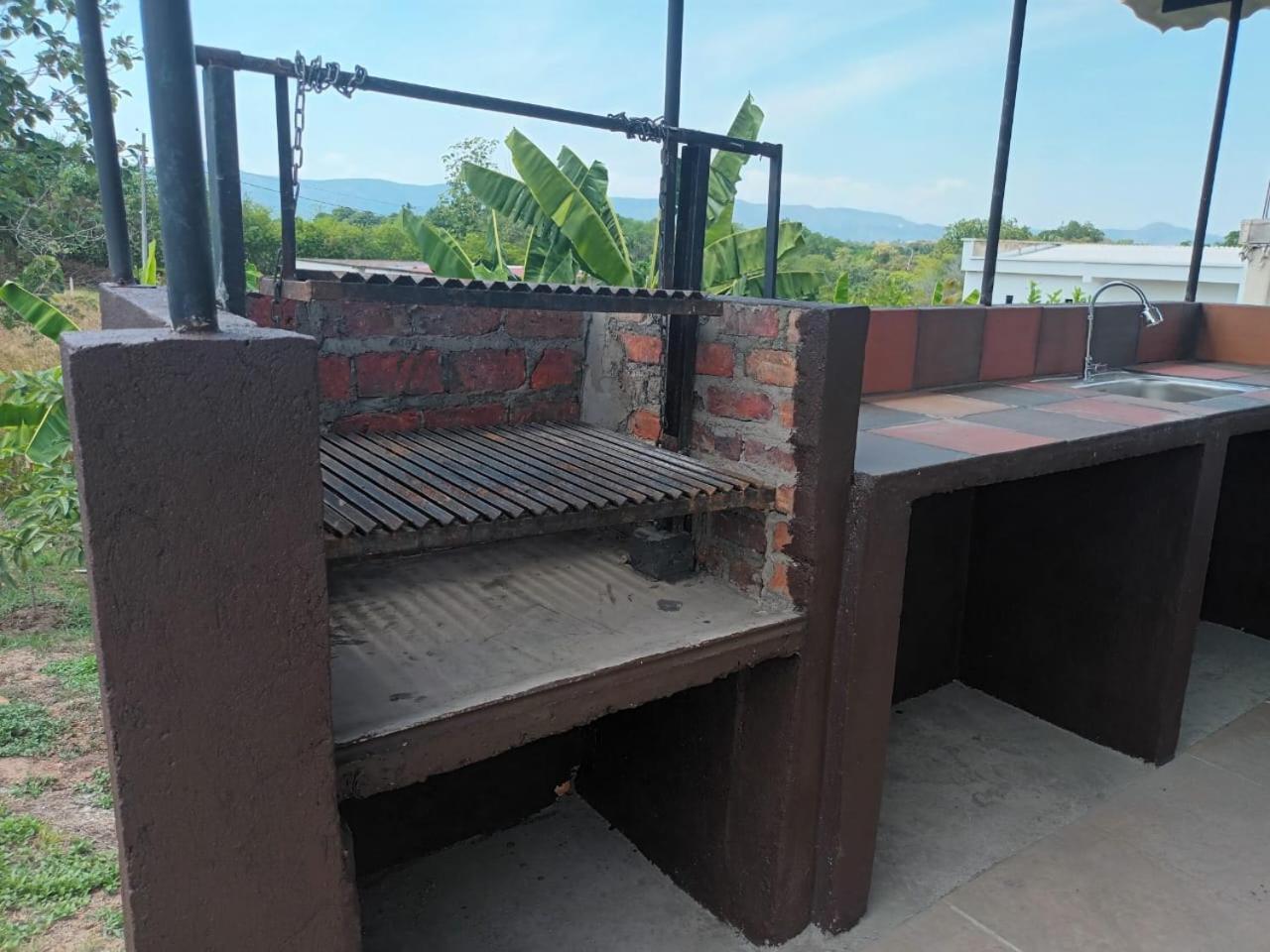 Con Piscina Privada Y Zona Bbq En * Carmen de Apicalá