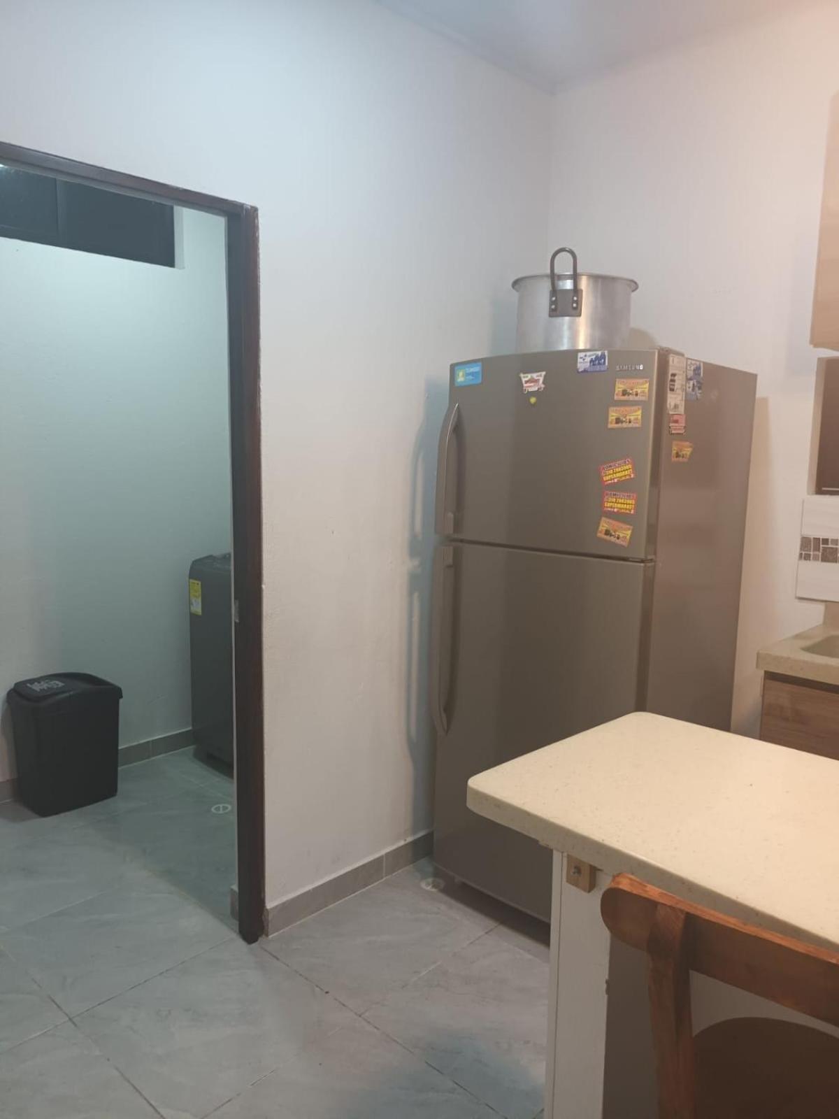 Con Piscina Privada Y Zona Bbq En