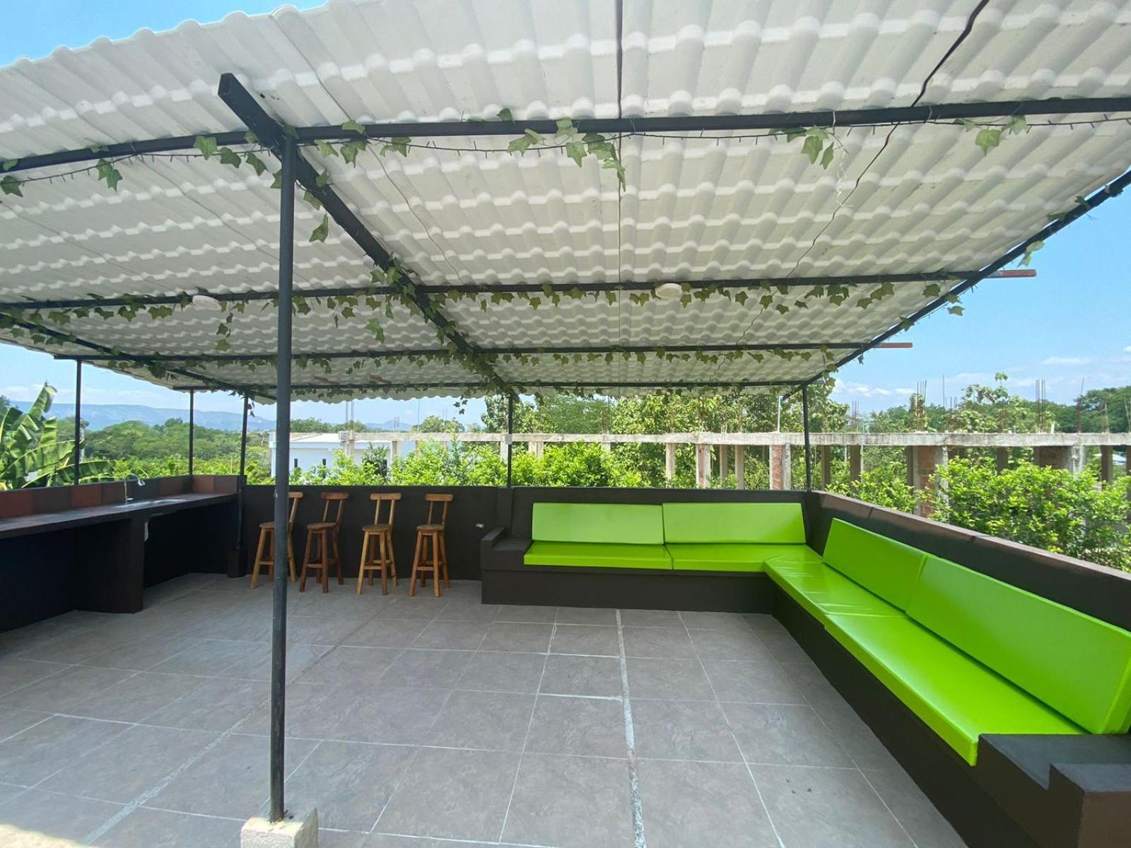 Villa Con Piscina Privada Y Zona Bbq En Carmen de Apicalá