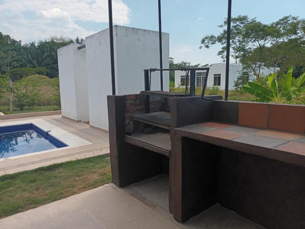 Con Piscina Privada Y Zona Bbq En * Carmen de Apicalá
