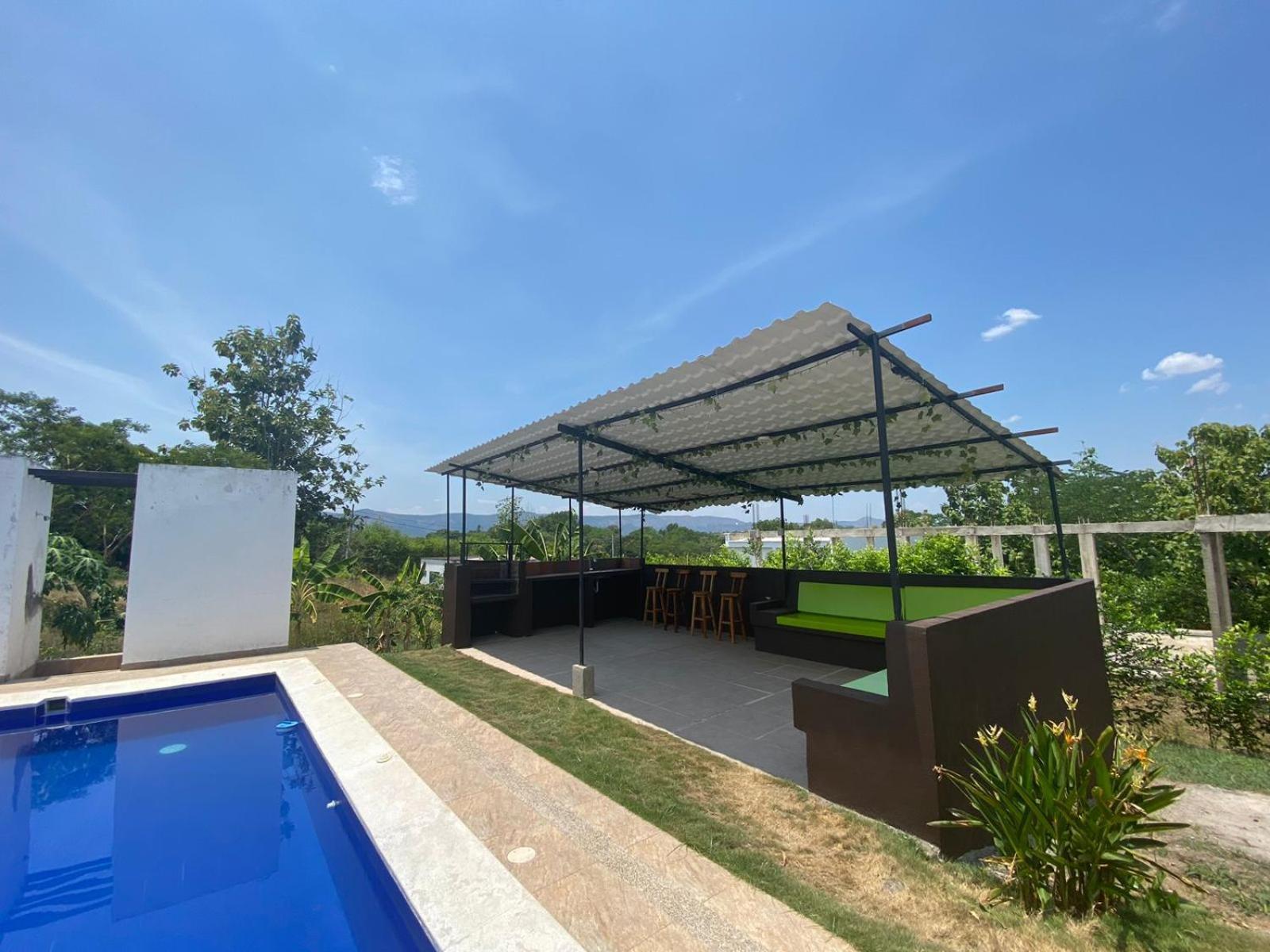 Con Piscina Privada Y Zona Bbq En Villa Carmen de Apicalá